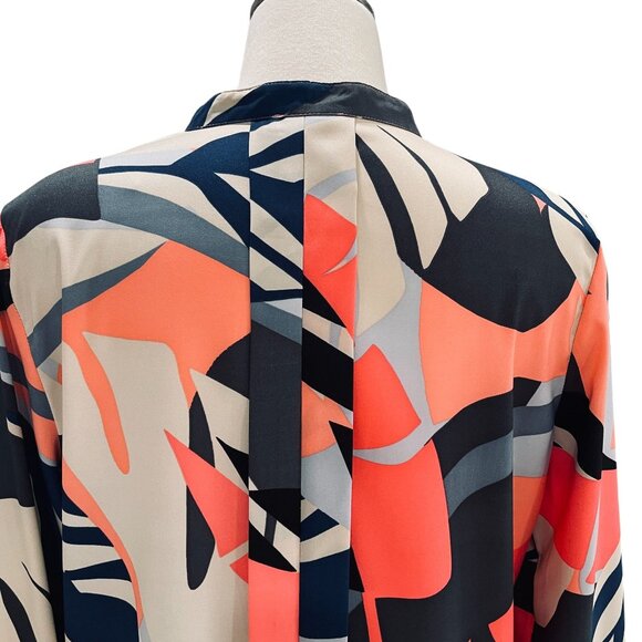 Vince Camuto Tropical Print Blouse Size M Boho Resortwear Workwear Trending - Picture 10 of 11